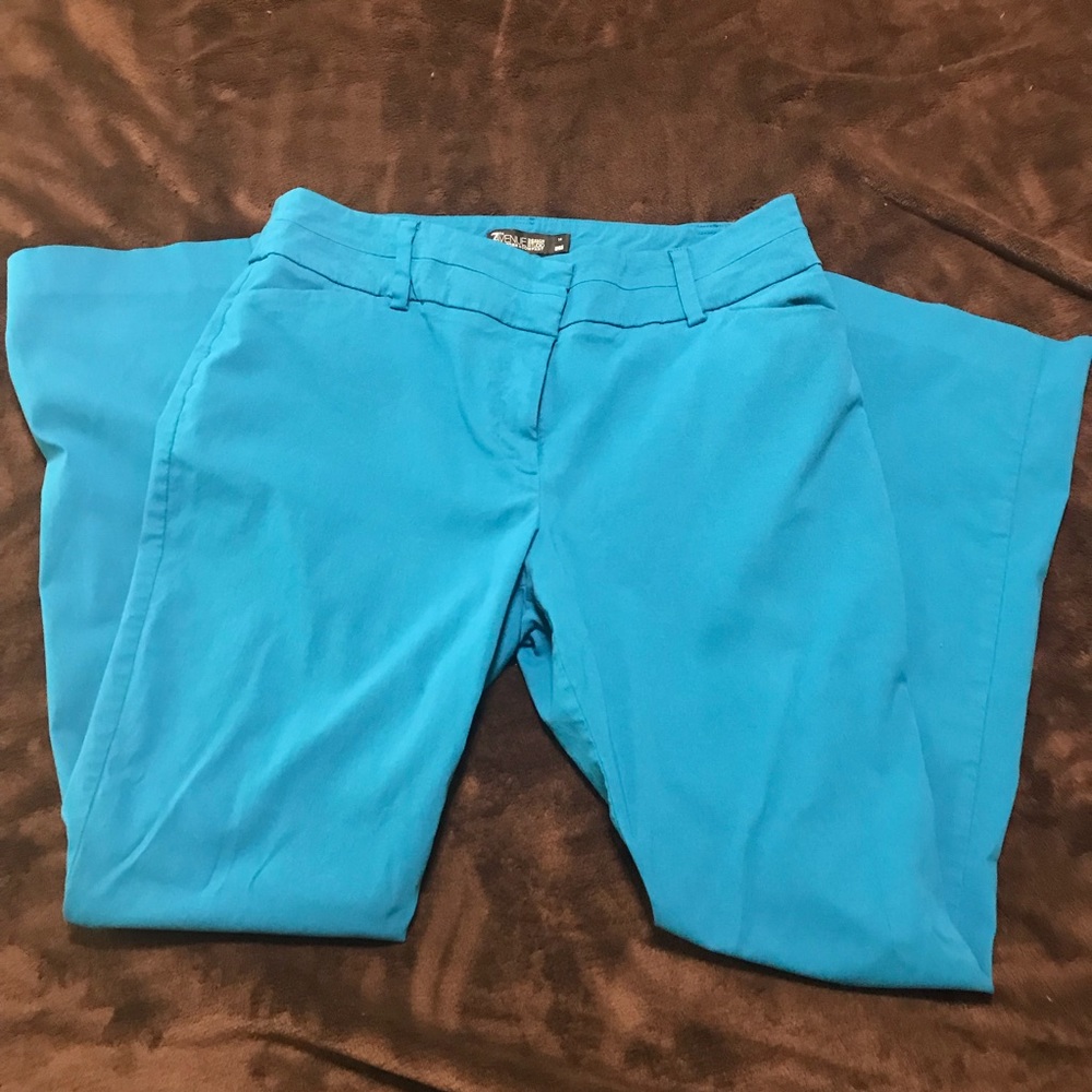 Like new NY&Co turquoise stretch slacks.